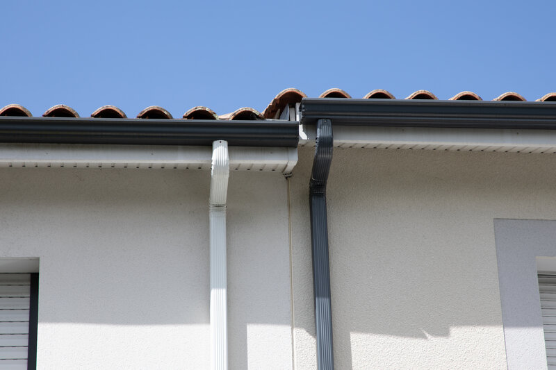 should you get new gutters when replacing your roof